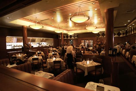 Flemings steak house - Enjoy a memorable dining experience at Fleming’s Prime Steakhouse & Wine Bar in Palo Alto, CA. Savor the finest cuts of steak, seafood, and more, paired with an award-winning wine list. Reserve your table online or call (650) 329-8457.